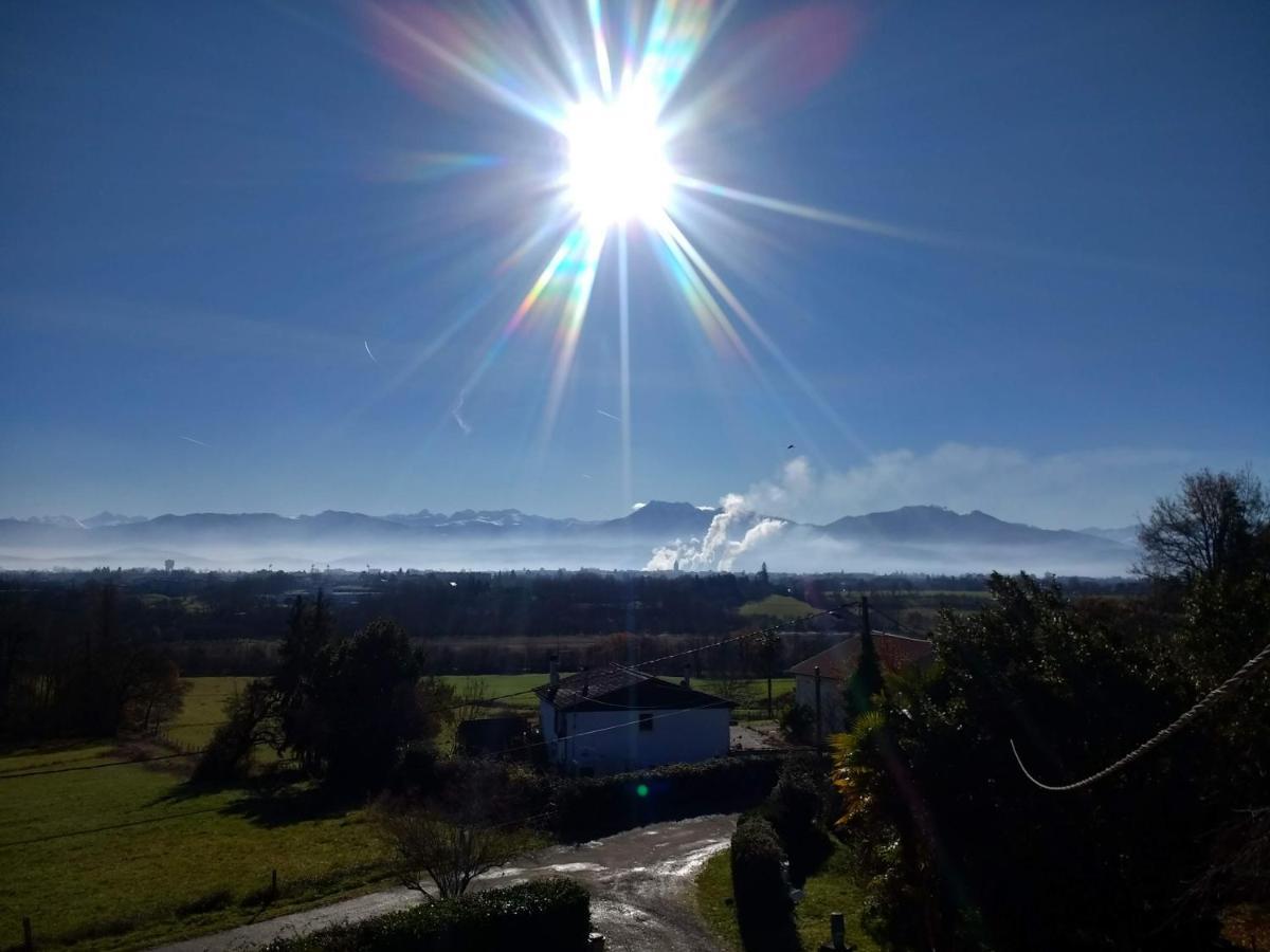 Pyrenees Vue Gite - Vues Fantastique, Parking Gratuit Sur Place & Piscine Сен-Годенс Экстерьер фото